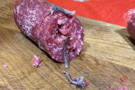 В Житомире нашли в колбасе куски крысы:…