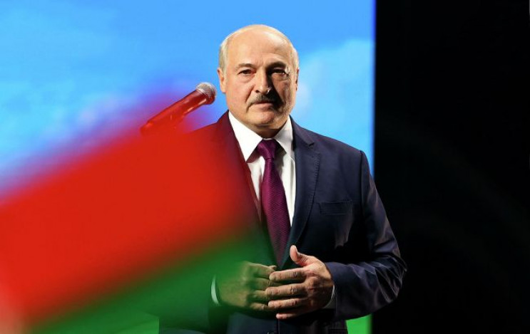 Лукашенка позбавили звання почесного док…