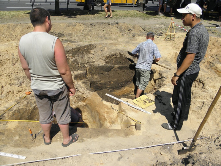 В Чернигове строители случайно раскопали…
