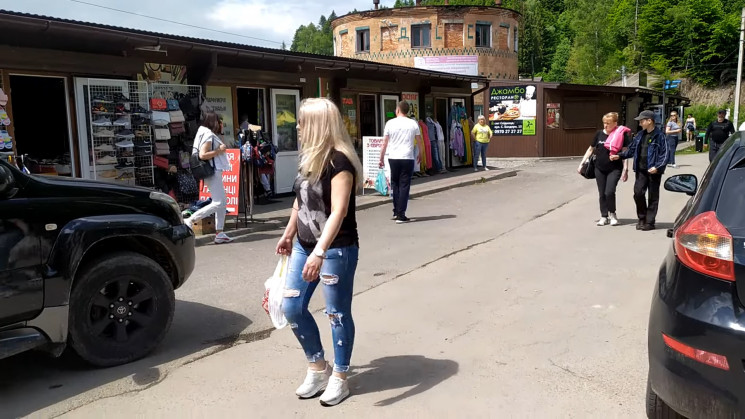 Как туристы гуляют Сходницей (ФОТО, ВИДЕ…