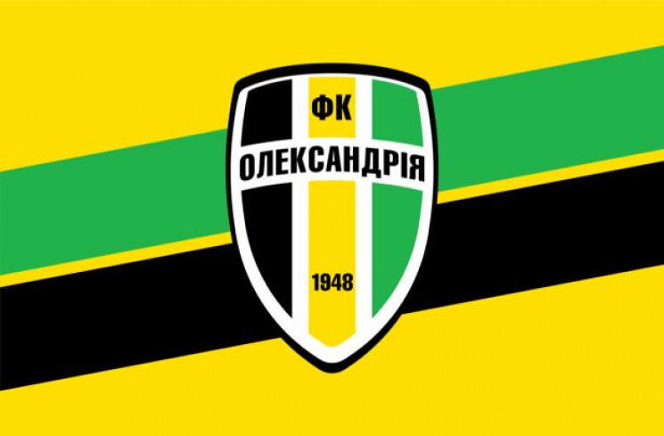 Український футбольний клуб до середини…
