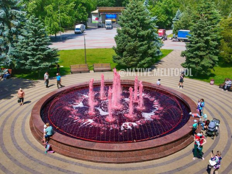 В Запорожской области парковый фонтан пр…