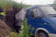 На Красилівщині вантажівка мало не вбила…