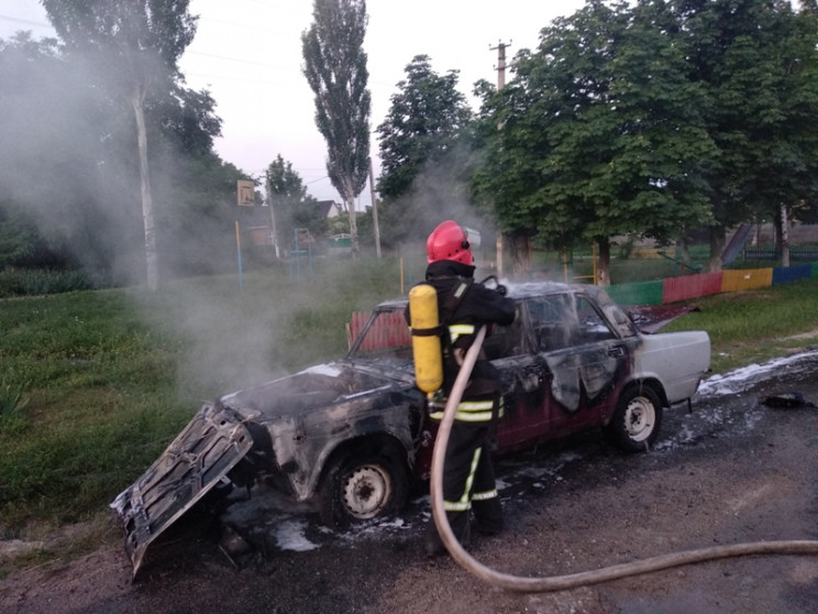 Під Кропивницьким згоріла автівка…