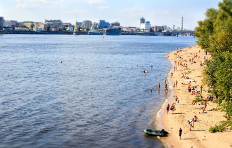 У водоймах Києва виявили кишкову паличк…