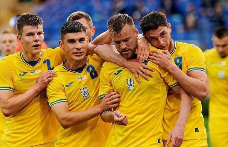 Гравець збірної України – у символічній…