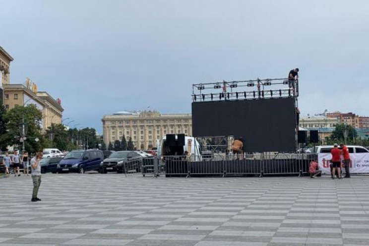 На главной площади Харькова будут трансл…