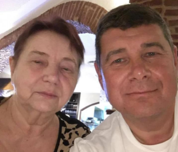 У экс-нардепа Онищенко умерла мать – фиг…