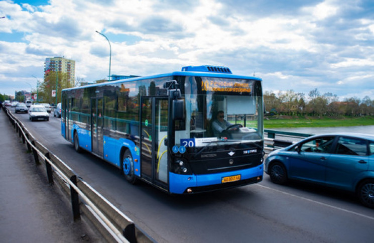 В Ужгороді змінює графік один із автобус…