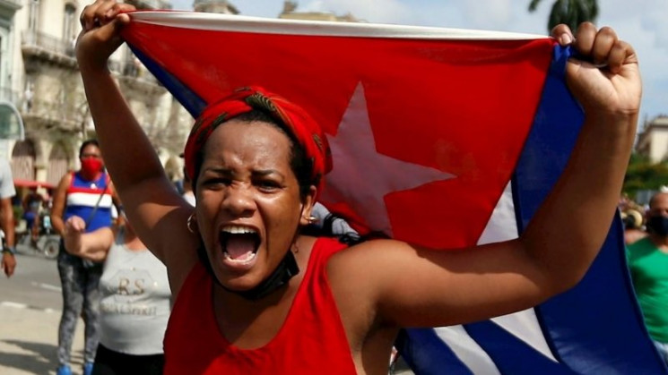На Кубе сообщили о первой смерти участни…