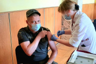 У Хмельницькому СІЗО активно вакцинують…