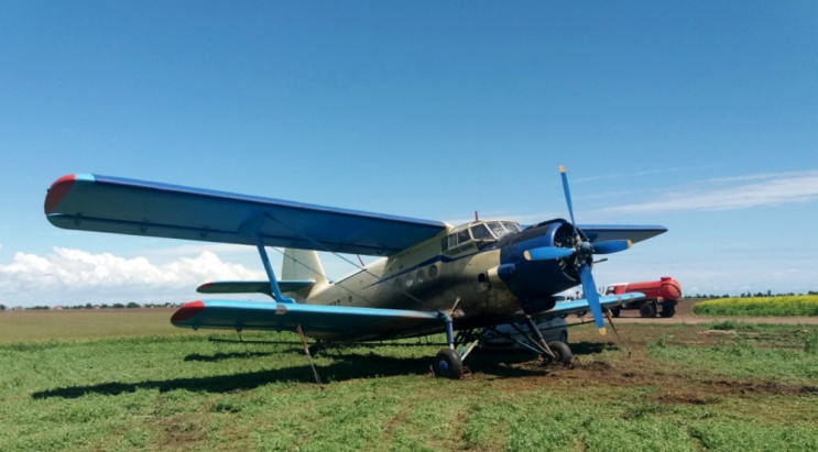В Запорожской области с самолета нелегал…