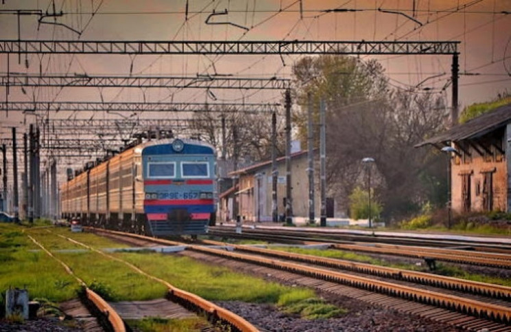 На Львівщині поїзд вбив чоловіка…