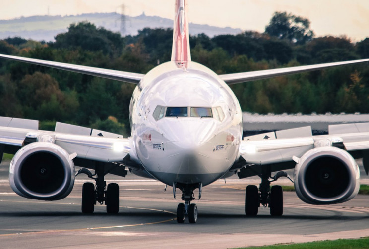 Белорусский самолет Belavia подал сигнал…