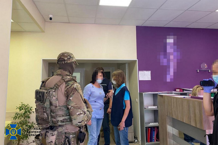 Харківська СБУ викрила медиків, які допо…