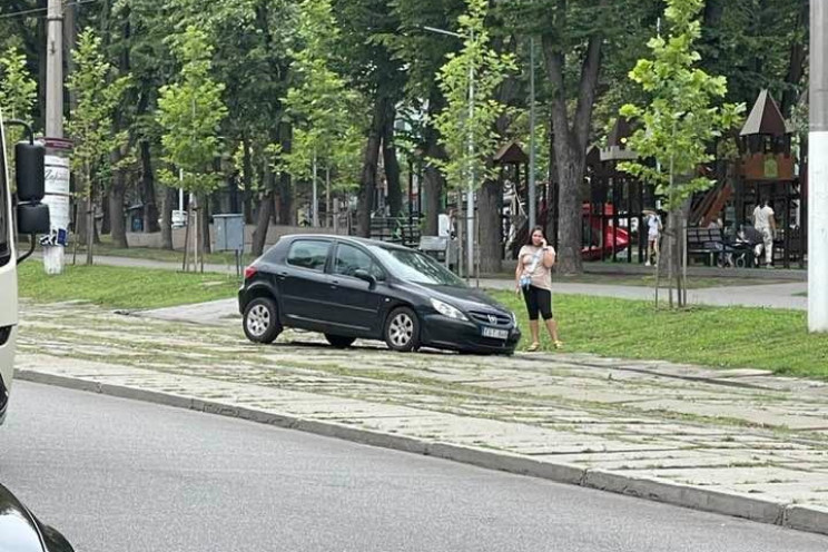 На Днепропетровщине автомобиль "убежал"…