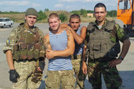 Український десантник Валерій Маркус роз…