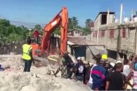 Смертельное землетрясение на Гаити унесл…