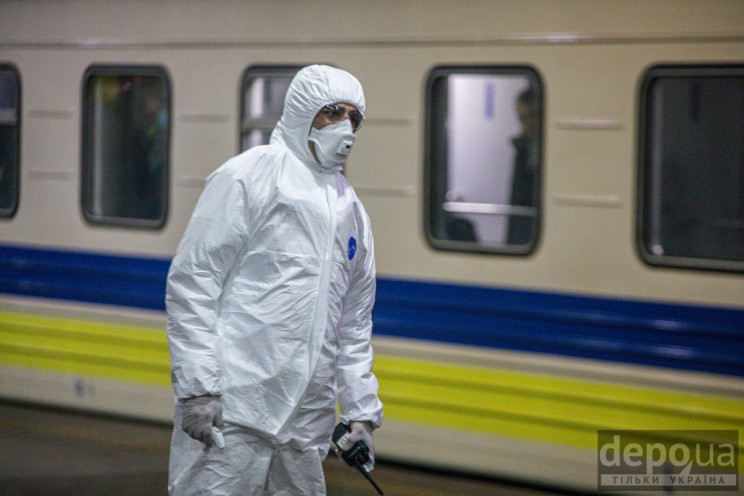В Украине ситуация с коронавирусом стала…