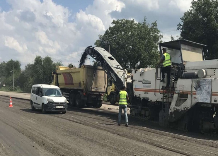 У Запорізькій області триває ремонт доро…