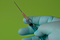 Кабмин признал особую COVID-вакцину Jans…