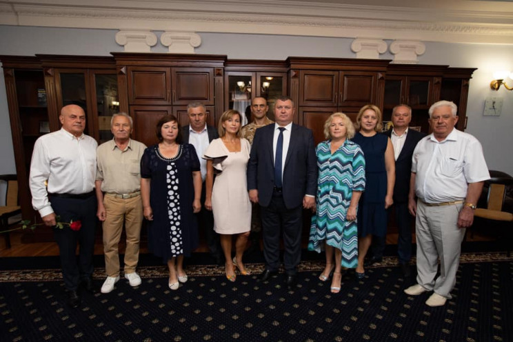 Вінничани отримали почесні відзнаки "За…