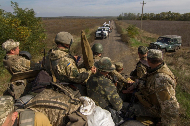 З'явились подробиці розведення військ в…