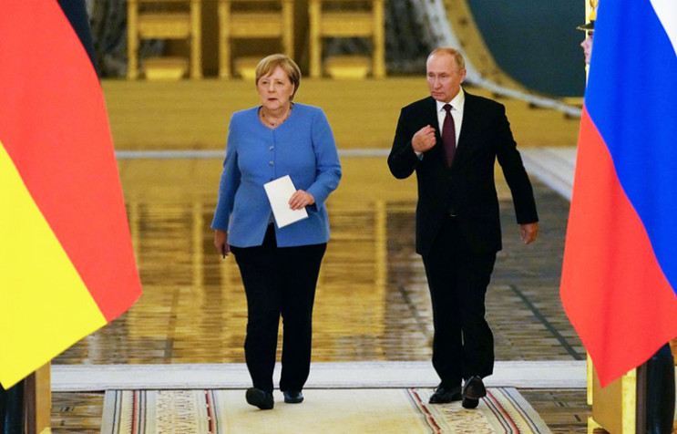 Трехчасовое прощание: Достигла ли Меркел…