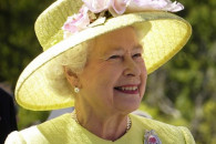 Королева Єлизавета II готує позов проти …
