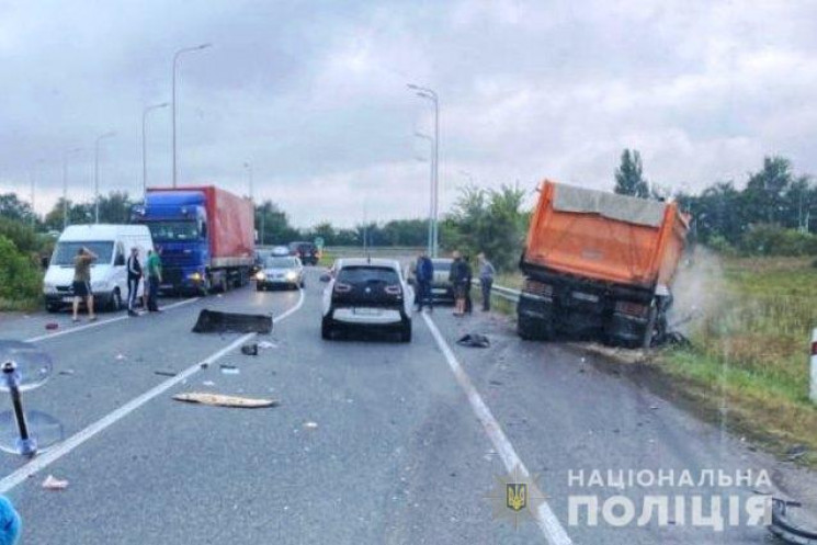 На об’їзній дорозі біля Немирова загинул…