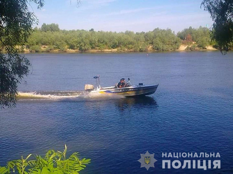 Чернігівська водна поліція затримала п’я…