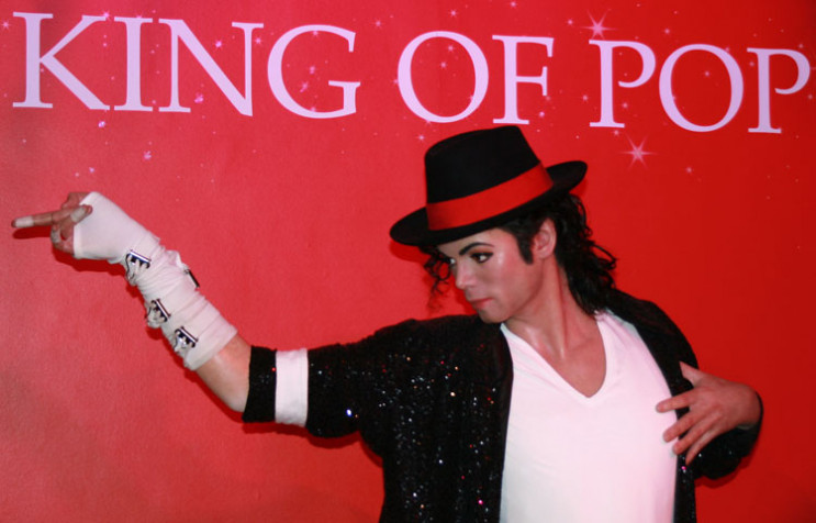 Безліч відтінків Майкла Джексона: Легенд…