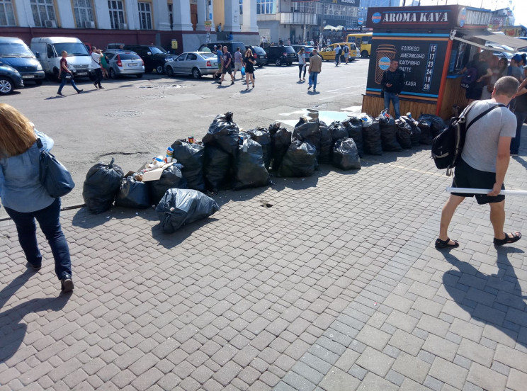 Київ суворий: Як залізничний вокзал пере…