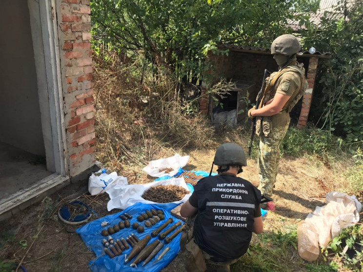 В Донецкой области пограничники обнаружи…