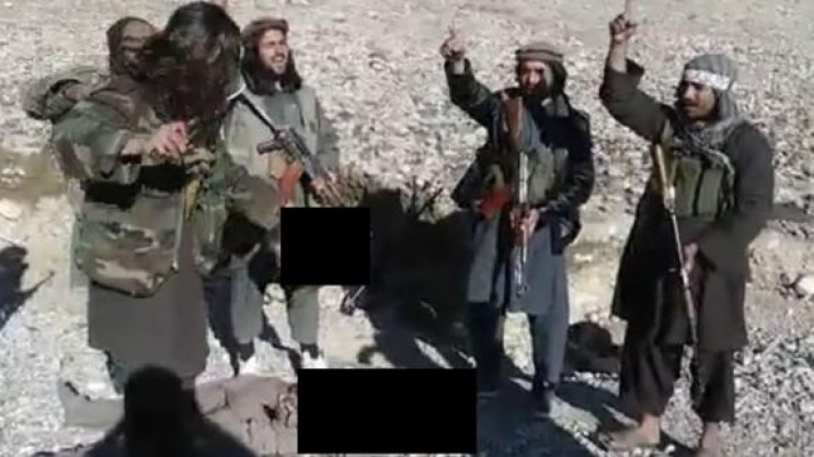 Талибы отсекли одному афганскому военнос…