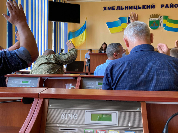 Чому ніяк не складеться "архітектура" Хм…