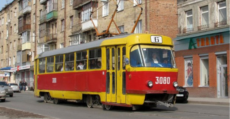 Трамваи на Салтовке изменили маршруты…