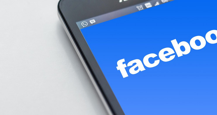 Facebook викрили на стеженні за користув…