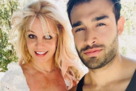 Бритни Спирс вернулась в Instagram с гол…