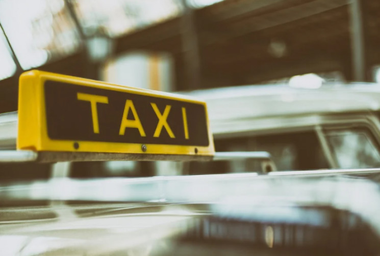 Знижки в таксі: Українцям пропонують нов…