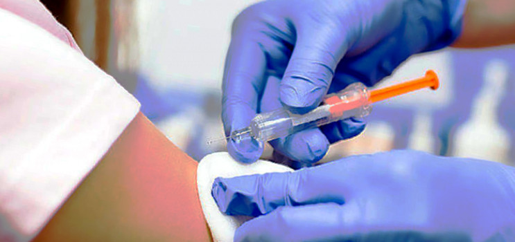 На Херсонщині вакцинували від COVID-19 щ…