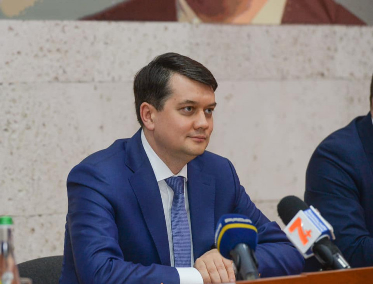 Разумков подякував Раді за схвалення пра…