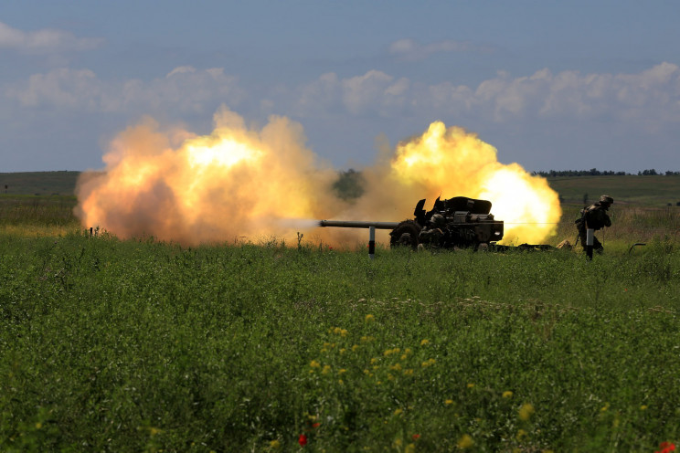 Война на Донбассе: Боевики обстреляли по…