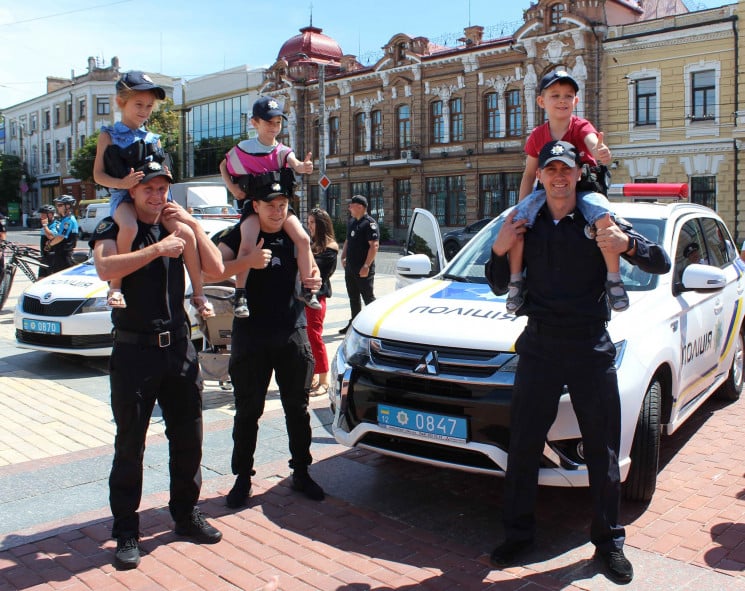 В Кропивницком провели полицейский флешм…