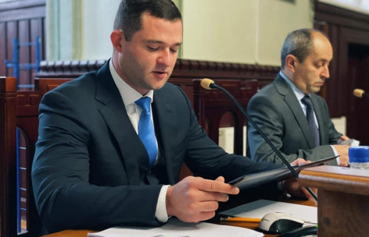 Подільськй суд Києва визнав Балогу-молод…