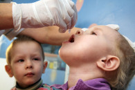 На Рівненщині дітей повторно вакцинують…