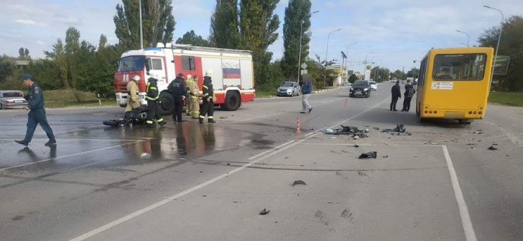 На кримській трасі пасажирський автобус…