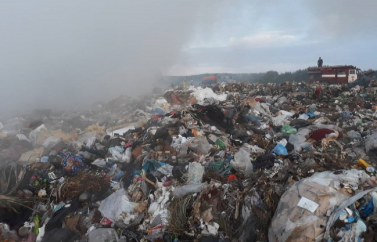 На Городенківщині горіло місцеве сміттєз…