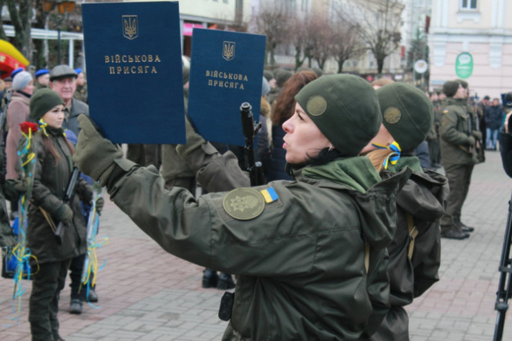 Не "типа 23 февраля": Как в Виннице выяс…