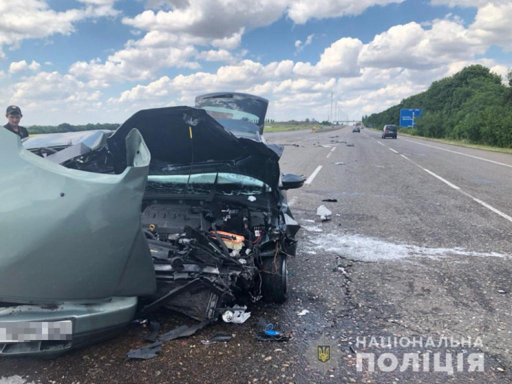 Водій "Славути" загинув в аварії на трас…
